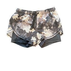 Reebok Gray Athletic Shorts Quick-Dry Elastic Waist